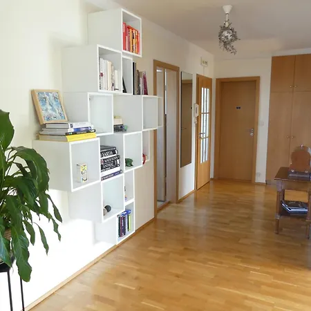 アパート Bright 2 Bedroom In レイキャヴィーク